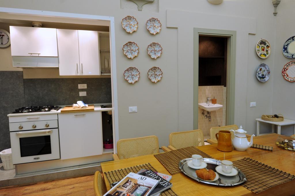 Acacia Firenze Apartments Artemisia-Angelica ภายนอก รูปภาพ